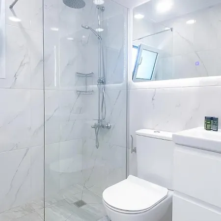 2 Bedroom Apartment, Semeli Complex- By Imh Travel & Tours Paphos Exterior photo